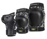 کلاه و ست ایمنی محافظ اسکیت فلای ایگل - flying eagle protection combo set - helmet