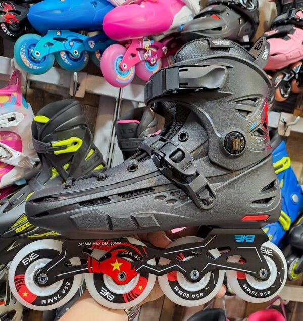 خرید فروش قیمت کفش اسکیت فلای ایگل بزرگسال بچگانه بی کی بی - تهران منیریه (1)