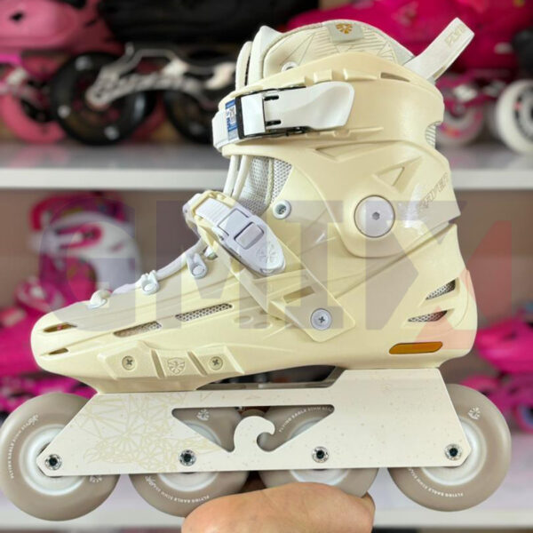 خرید فروش قیمت کفش اسکیت ثابت بزرگسال حرفه ای نیمه حرفه ای هارد فلاینگ ایگل - فلای ایگل flying eagle (2)