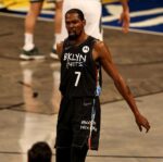 ست تاپ و شلوارک لباس بسکتبال مردانه دخترانه پسرانه بروکلین نتس مشکی NBA Brooklyn Nets Basketball (کپی)